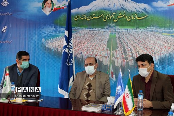 نشست  مدیرکل فرهنگی، هنری وزارت آموزش و پرورش با دانش‌‌آموزان خبرنگار مازندران