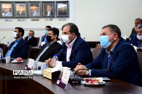 امضا تفاهم نامه سه جانبه شهرداری، آموزش و پرورش و انجمن حکمت در تبریز