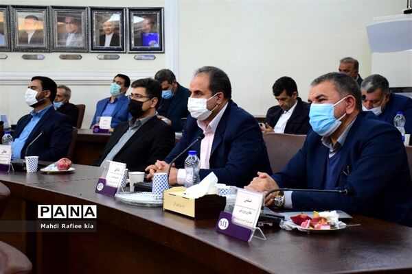 امضا تفاهم نامه سه جانبه شهرداری، آموزش و پرورش و انجمن حکمت در تبریز