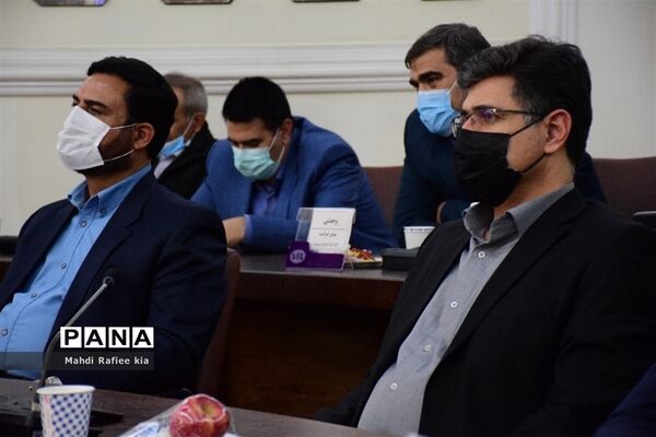 امضا تفاهم نامه سه جانبه شهرداری، آموزش و پرورش و انجمن حکمت در تبریز