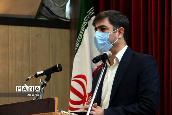مراسم تجلیل از مشاوران آموزش و پرورش ناحیه یک شهرری