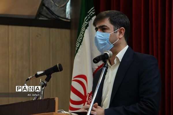 مراسم تجلیل از مشاوران آموزش و پرورش ناحیه یک شهرری