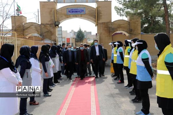 همایش استانی درختکاری توسط دانش آموزان ساعی در طرح ملی کوچ