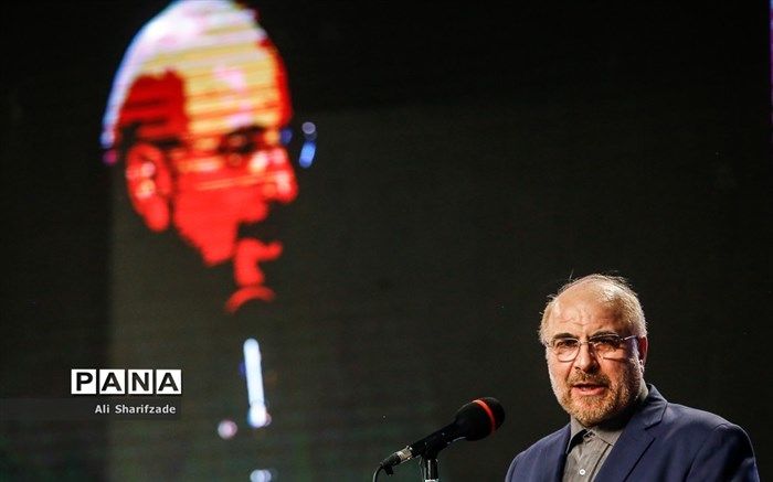 قالیباف: به موضوع کولبری آشنایی کامل دارم