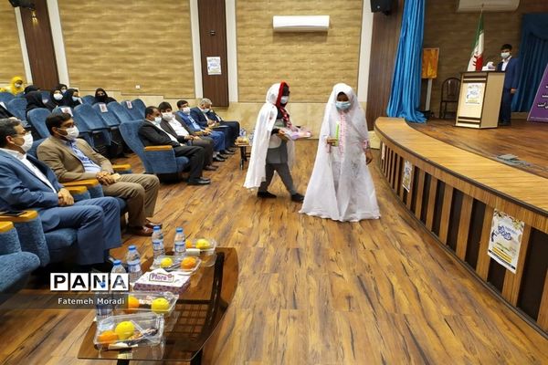 همایش تجلیل از طلایه داران تربیت  منطقه دلوار