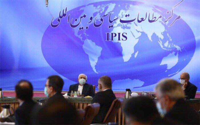 ظریف: وزارت خارجه توسعه‌گرا، باید دستگاهی سیاسی و اقتصادی باشد
