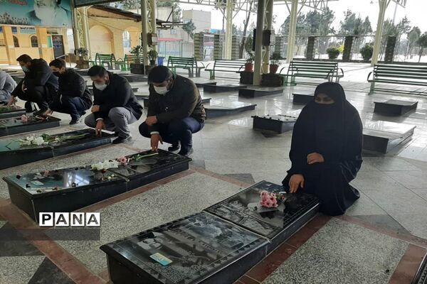 گلباران مزار شهدا و بازدید از موزه دفاع مقدس در ملارد