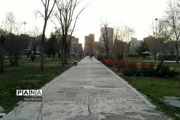 نخستین بهار قرن جدید