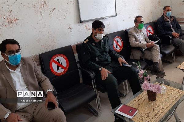 وبینار مدیران مدارس کارون با موضوع مقابله با کرونا