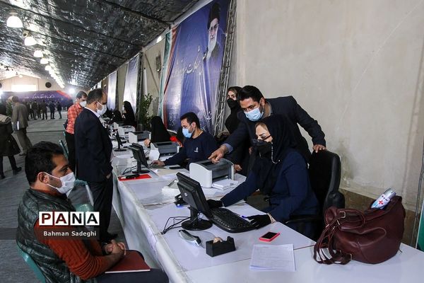 اولین روز ثبت نام داوطلبان انتخابات ششمین دوره شوراهای شهر