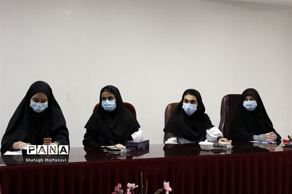 مناظره دانش‌آموزی دانش‌آموزان شهرستان‌های سیمرغ و ناحیه یک ساری