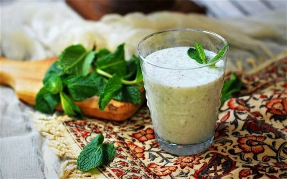 کدام دسته از خانم‌ها نباید دوغ بخورند؟