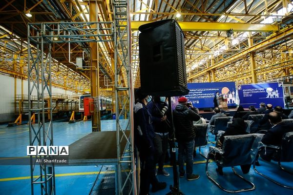 مراسم امضای تفاهم‌نامه بازسازی کامل ۳۱ رام قطار مترو تهران