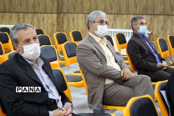 برگزاری مرحله نهایی مناظره دانش آموزی پسران استان کهگیلویه و بویراحمد