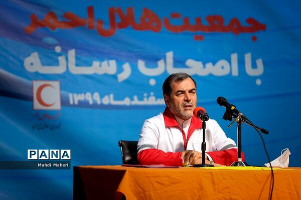 نشست خبری دبیرکل و سخنگوی جمعیت هلال احمر