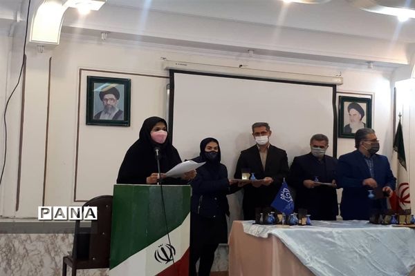 تجلیل از برگزیدگان جشنواره نانو