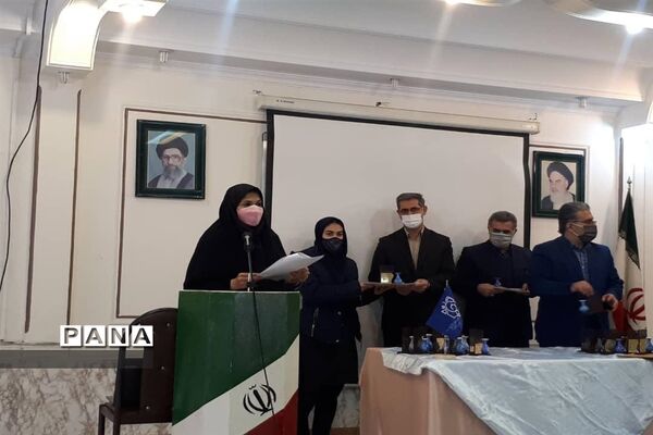 تجلیل از برگزیدگان جشنواره نانو