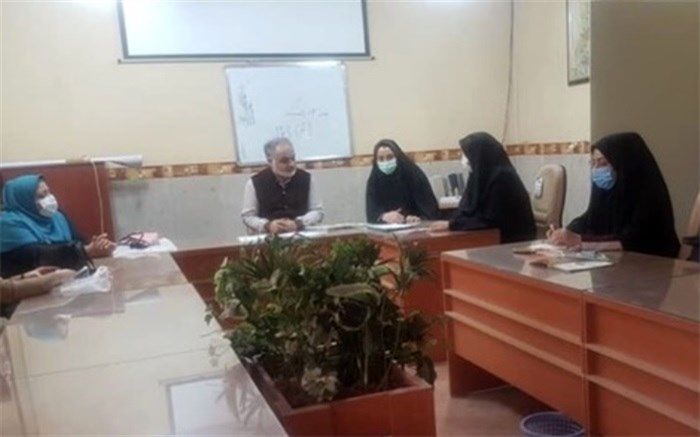 تولید محتوای کتب درسی سوادآموزی تسهیل‌کننده فرآیند آموزش است