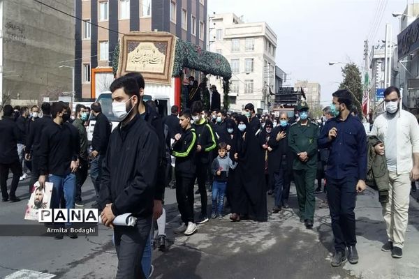 مراسم تشییع پیکر شهید مدافع حرم در شهرستان اسلامشهر
