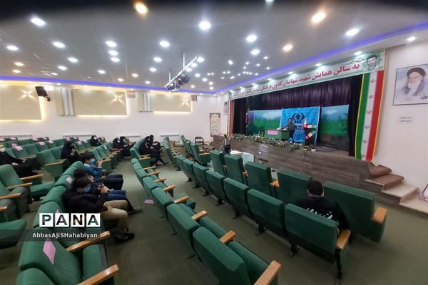 نشست خبری معاون پرورشی و تربیت بدنی کاشمر با خبرنگاران پانا