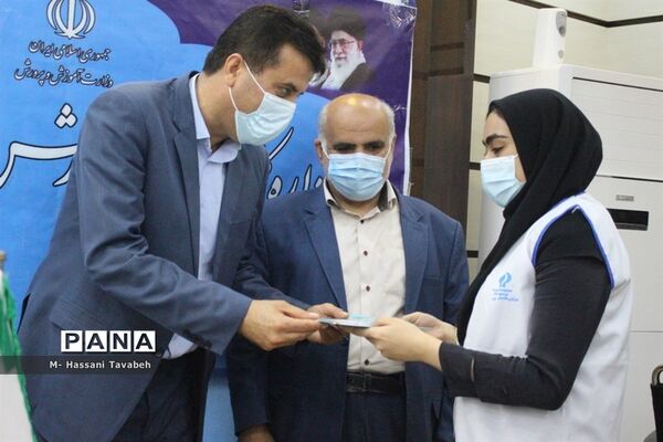 مراسم تجلیل از مدرسان و دانش‌آموزان خبرگزاری پانا استان بوشهر