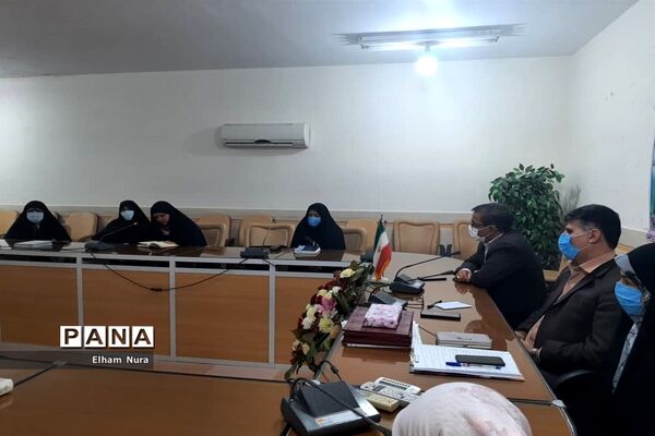 برگزاری نشست ادبی «پروین آسمان شعر» در زابل