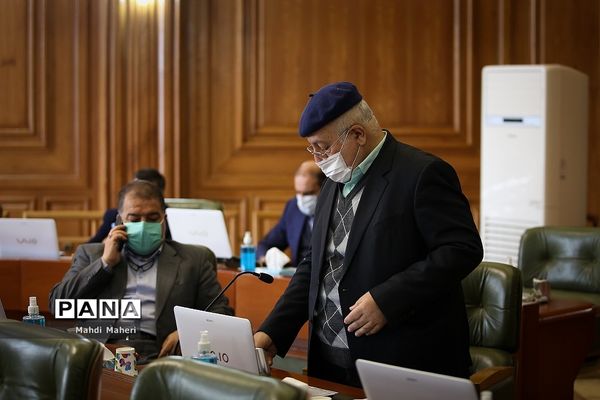 آخرین جلسه شورای شهر در سال99