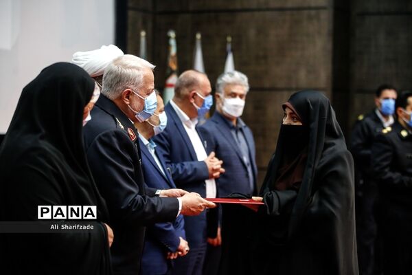 همایش همیاران پلیس
