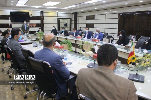 نشست پایان سال روسا و کارشناسان حوزه معاونت پرورشی و فرهنگی اداره کل آموزش و پرورش استان بوشهر