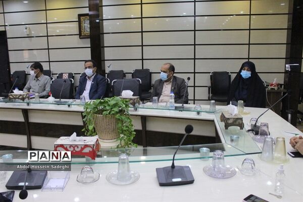 نشست پایان سال روسا و کارشناسان حوزه معاونت پرورشی و فرهنگی اداره کل آموزش و پرورش استان بوشهر