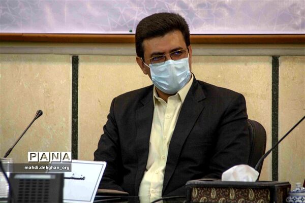 نشست نمایندگان مجلس دانش‌آموزی استان یزد