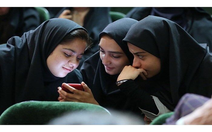 چالش‌ روزهای بدون گوشی راه بیندازید