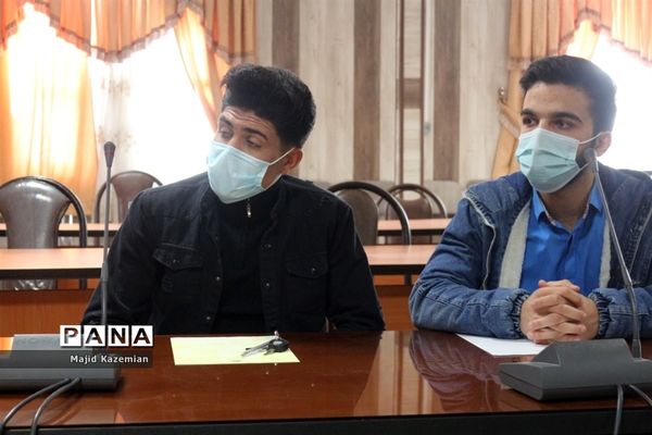 نشست مجلس دانش‌آموزی شهرستان رزن