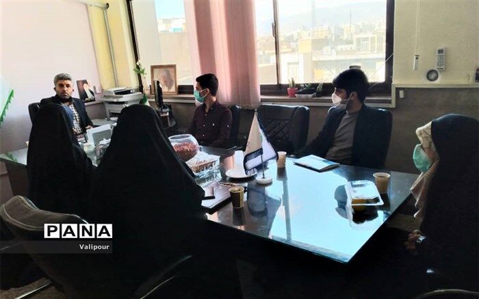 در دیدار جمعی از نمایندگان مجلس دانش آموزی بر لزوم اجرای سند تحول بنیادین تاکید شد