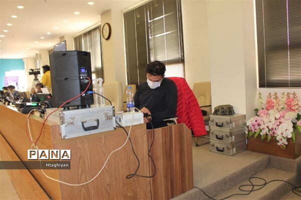 برگزاری مرحله نهایی مسابقه ملی مناظره دانش‌آموزی دراستان اصفهان