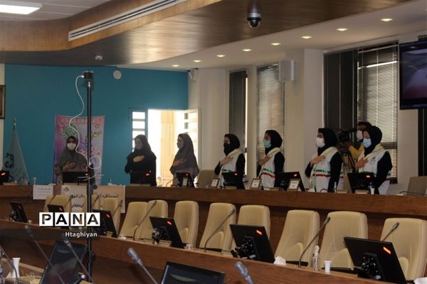 برگزاری مرحله نهایی مسابقه ملی مناظره دانش‌آموزی دراستان اصفهان