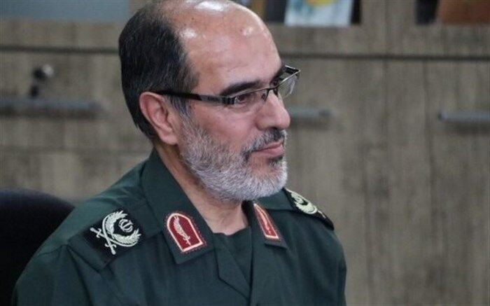 جانشین فرمانده سپاه عاشورا: نباید اجازه دهیم فضای مجازی، ما را مدیریت کند