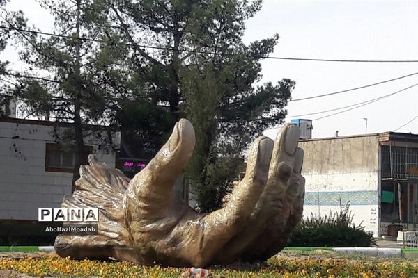 نشانه‌های نوروزی در کاشمر