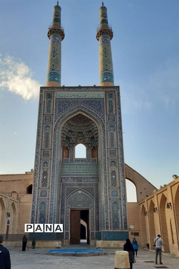 حال و هوای بافت جهانشهر یزد در ایام نوروز