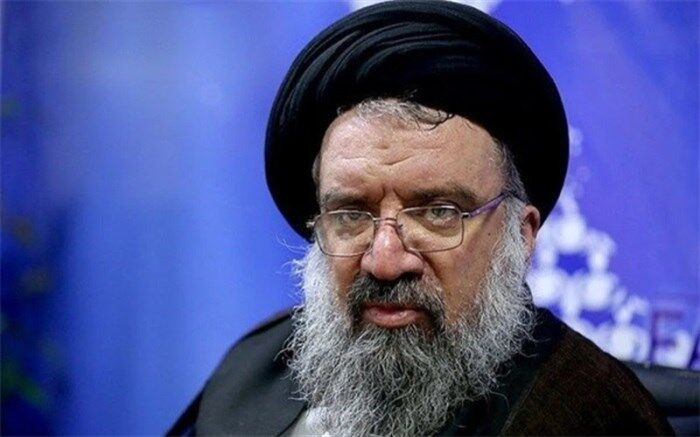 کسی که قانون اساسی را قبول ندارد نامزد انتخابات نشود