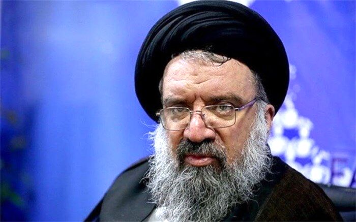 کسی که قانون اساسی را قبول ندارد نامزد انتخابات نشود