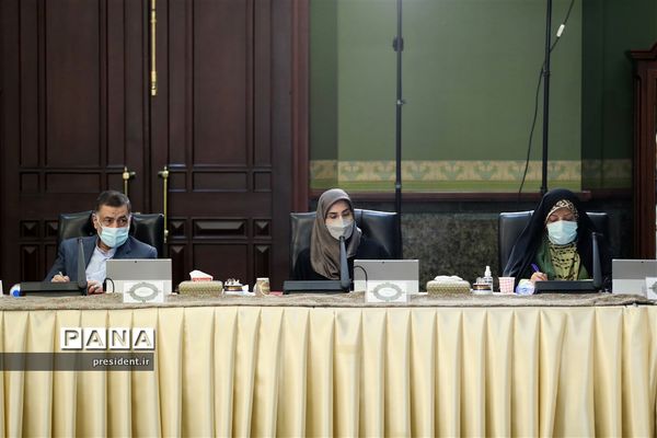 نخستین جلسه هیات دولت در سال ۱۴۰۰