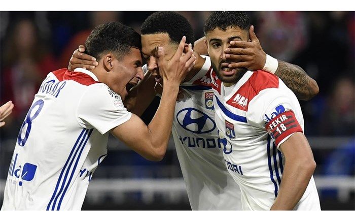 لیست خرید تابستانی بارسلونا لو رفت؛ آبی اناری کهکشانی می‌شود