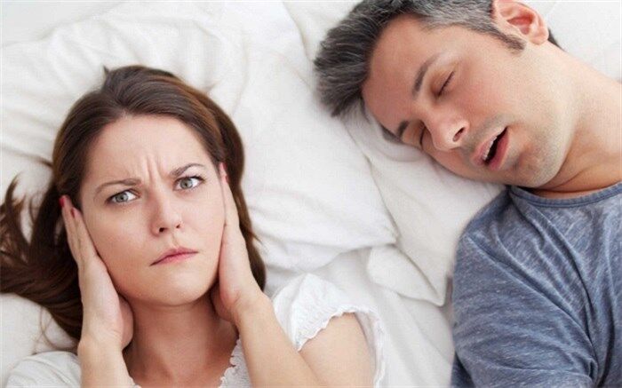 چرا در خواب حرف می زنیم؟