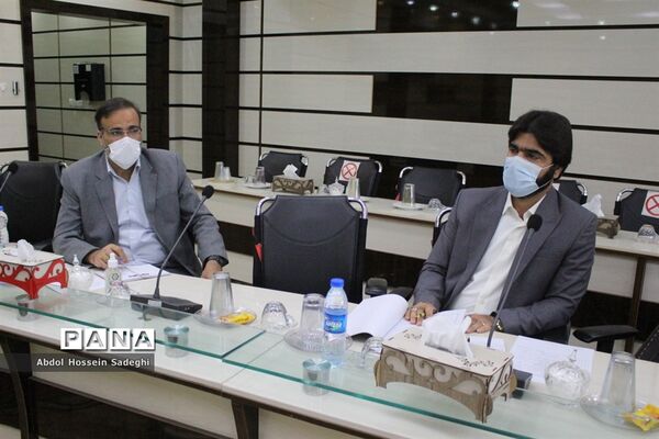 جلسه کار گروه نظارتی و ارزیابی طرح دانش‌آموز تراز انقلاب اسلامی