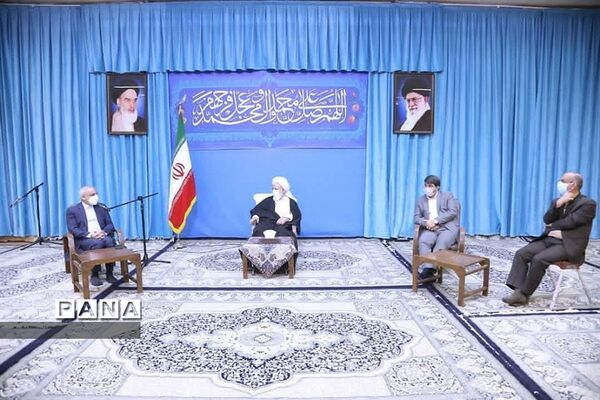 ورود وزیر آموزش و پرورش به استان یزد