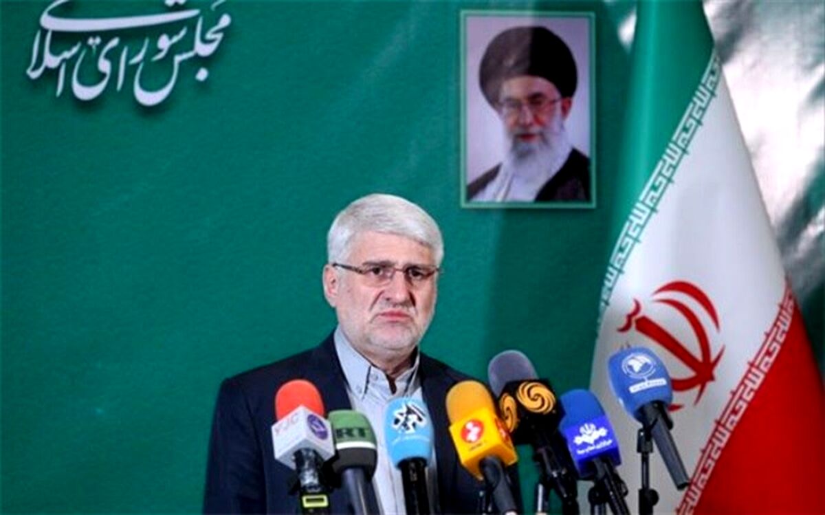 فرهنگی: «حق‌التدریسان» با دریافتی ماهیانه 4 میلیون از مالیات معاف شدند