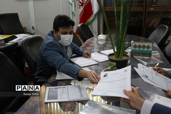 نشست کمیته داوری مدارک مربیان نمونه پیشتاز استان بوشهر