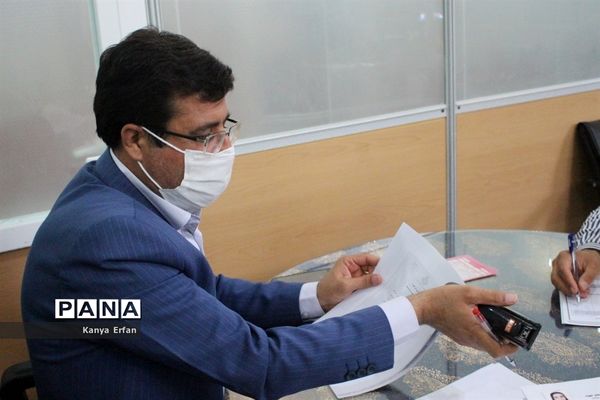 نشست کمیته داوری مدارک مربیان نمونه پیشتاز استان بوشهر