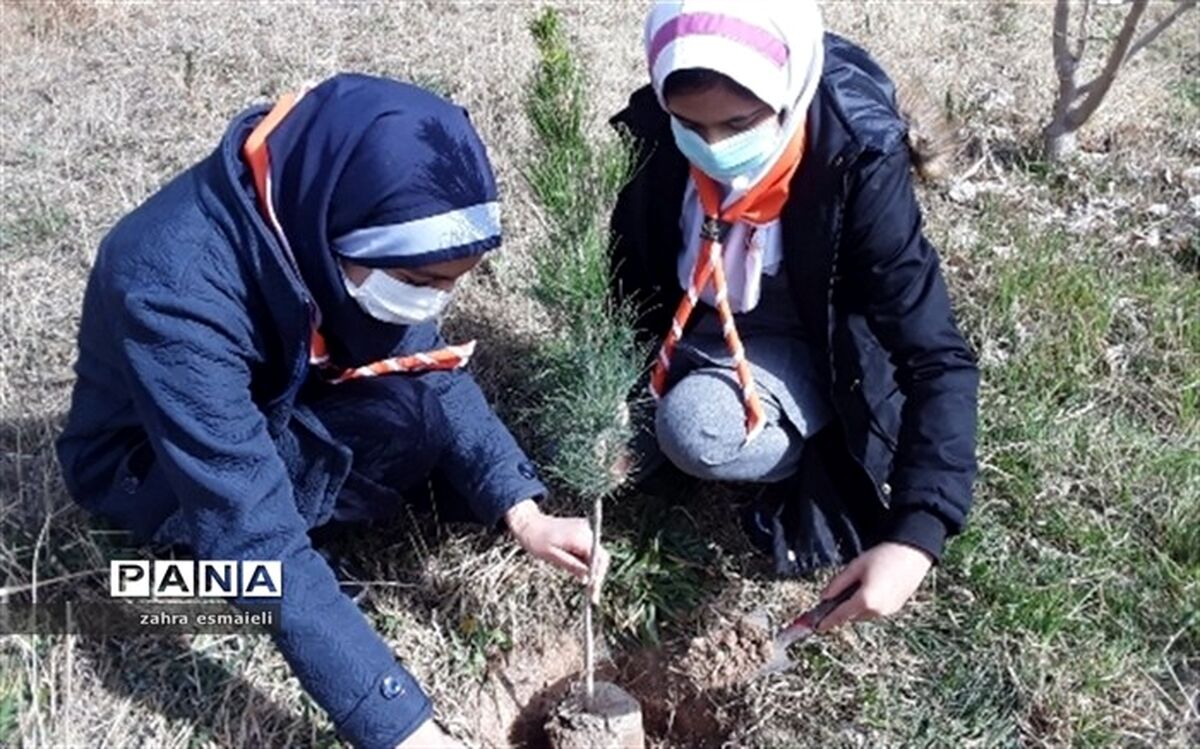 جشنواره مداد‌آبی تجلی استعداد‌های خبرنگاران دانش‌آموز